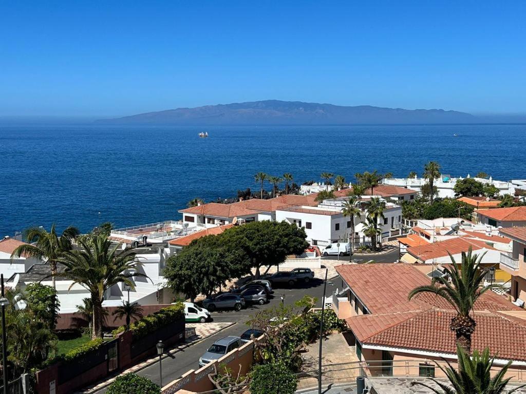 Volcano Beach Views & Wifi Puerto de Santiago  Extérieur photo